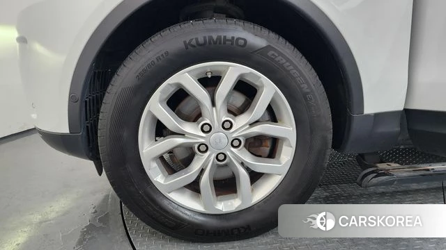 Land Rover Discovery 5 id 4610161 из Кореи 32