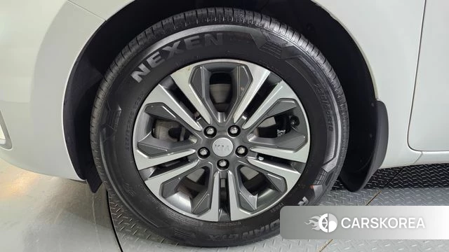 Kia The New Carnival id 4508504 из Кореи 15