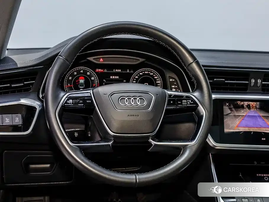 Audi A7L id 4649227 из Китая 30