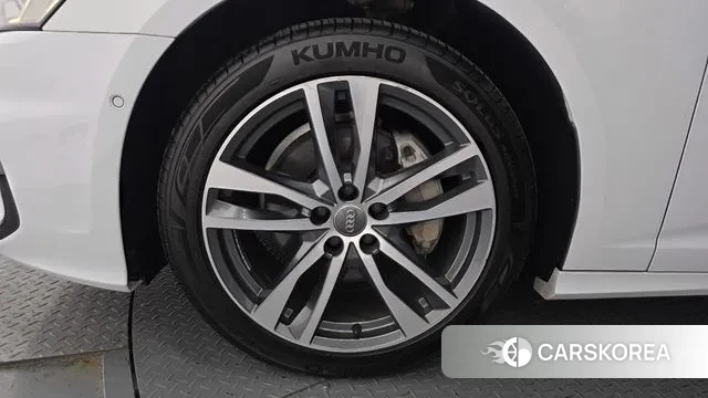 Audi A6 (C8) id 3742244 из Кореи 15