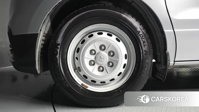 Hyundai The New Grand Starex id 4864707 из Кореи 28