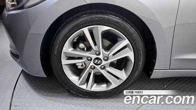 Hyundai Avante AD id 2835044 из Кореи 15