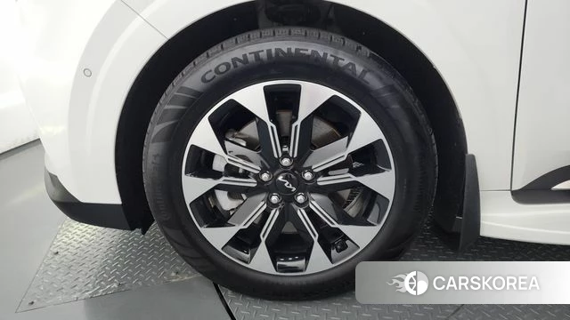 Kia Carnival 4th generation id 4433010 из Кореи 29