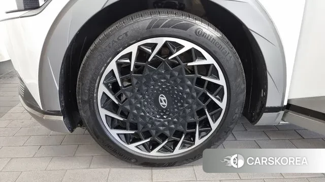 Hyundai Ionic 5 id 3252896 из Кореи 15