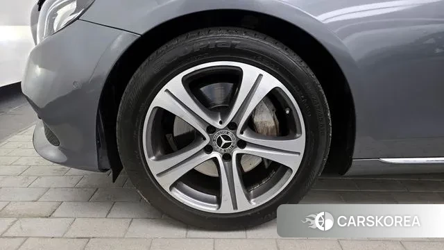 Mercedes-Benz E-Class W213 id 3557872 из Кореи 15