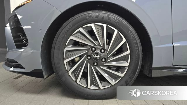 Hyundai Sonata D Edge Hybrid (DN8) id 4408248 из Кореи 30