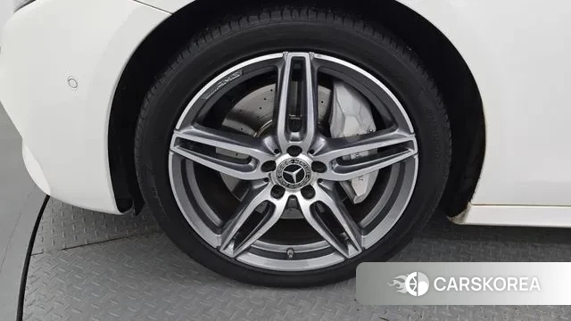 Mercedes-Benz E-Class W213 id 3514653 из Кореи 15