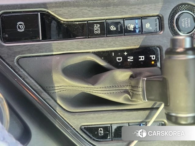 Kia Di Ol Nu Niro id 3890228 из Кореи 5