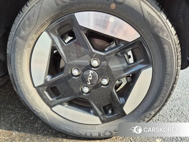 Kia The New Kia Ray EV 2023 Серый из Кореи, фото 5