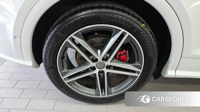 Audi SQ5 (FY) id 4836451 из Кореи 30