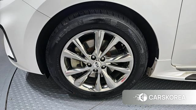 Kia The New Carnival id 3867366 из Кореи 15