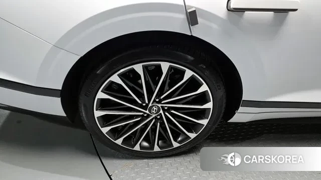 Hyundai Grandeur Hybrid (GN7) id 3388654 из Кореи 15