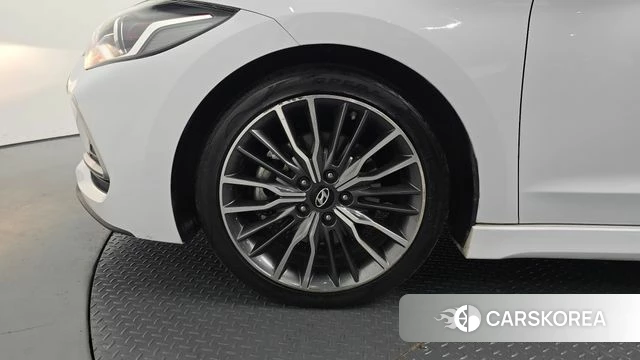 Hyundai Avante AD id 4568624 из Кореи 20