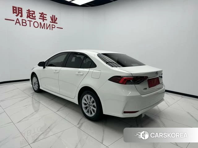 Toyota Corolla id 4367057 из Китая 11