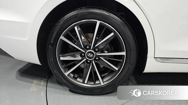 Hyundai The New Grandeur IG id 4609321 из Кореи 25