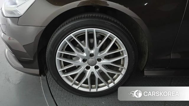 Audi New A6 id 3829293 из Кореи 15