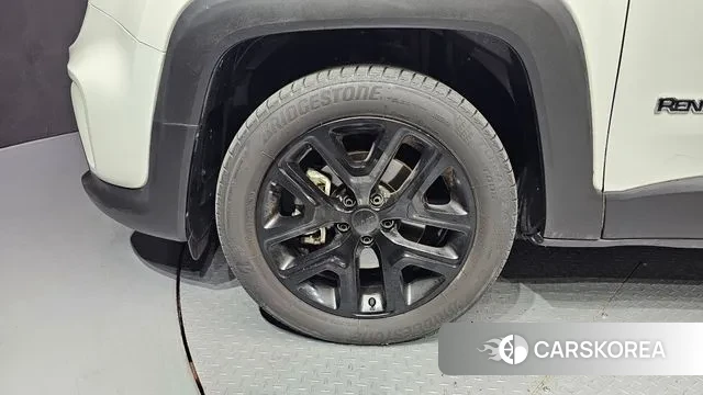 Jeep Renegade id 3534148 из Кореи 15