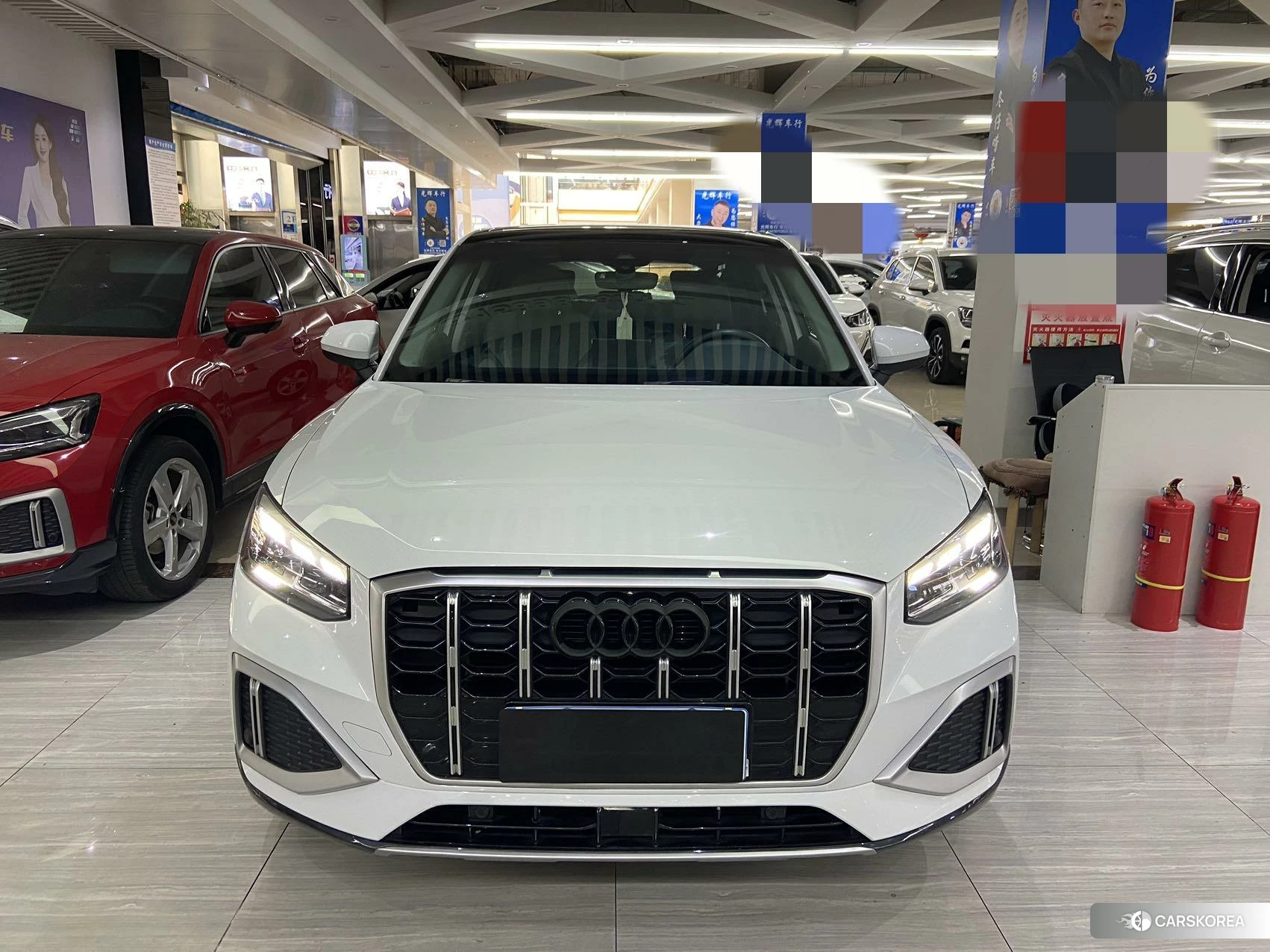 Audi Q2L id 4514796 из Китая 23