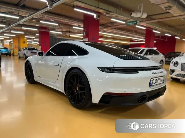 Porsche 911(992) id 3365358 из Кореи 15