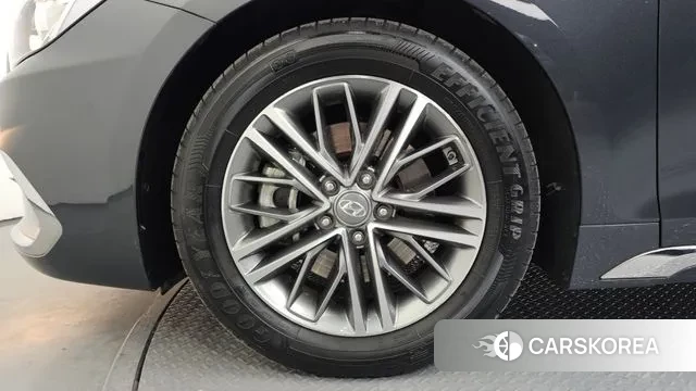 Hyundai Grandeur IG id 3703887 из Кореи 15