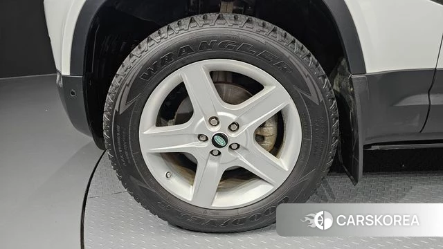 Land Rover Defender (L663) id 4495852 из Кореи 30