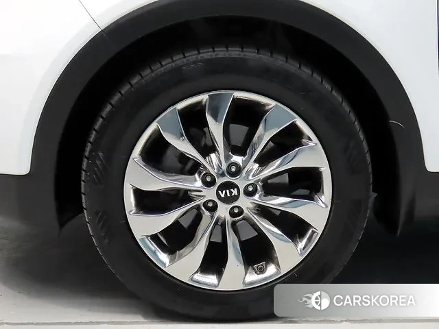 Kia The New Sorento id 3368755 из Кореи 15