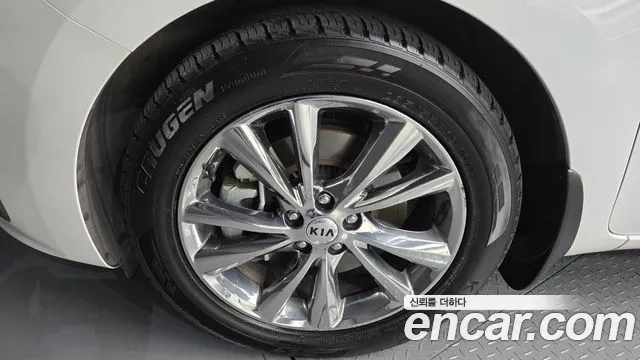 Kia The New Carnival id 2859627 из Кореи 15