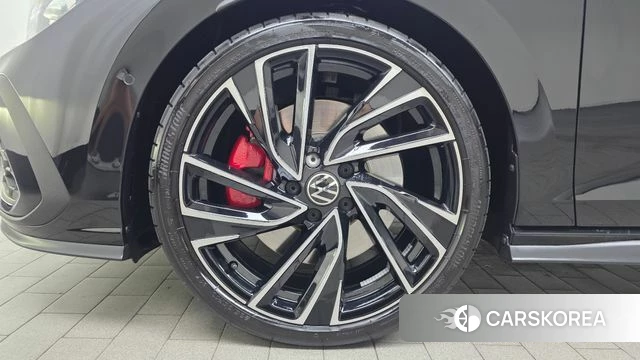 Volkswagen Golf 8th Generation id 4853696 из Кореи 15