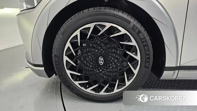 Hyundai Ionic 5 id 2964555 из Кореи 15