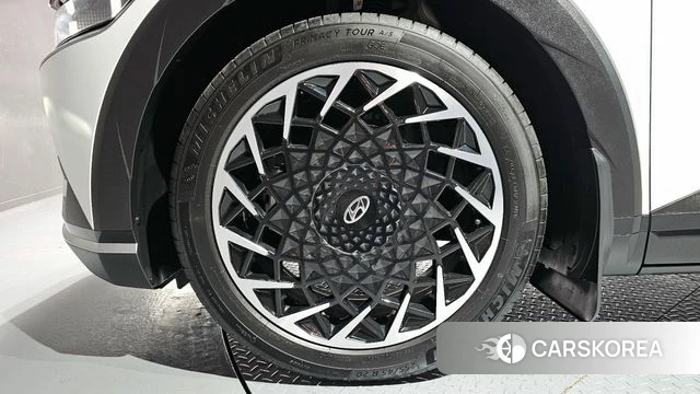 Hyundai Ionic 5 id 4186641 из Кореи 15