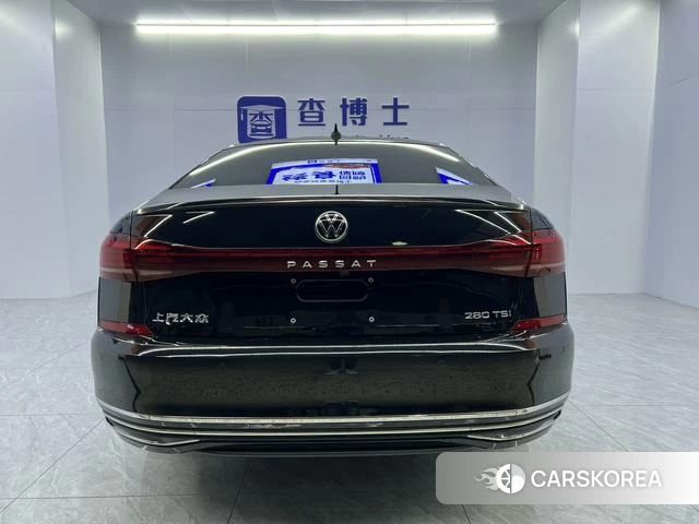 Volkswagen Passat id 4256540 из Китая 10
