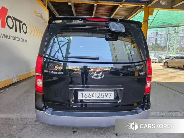 Hyundai The New Grand Starex id 3789667 из Кореи 15