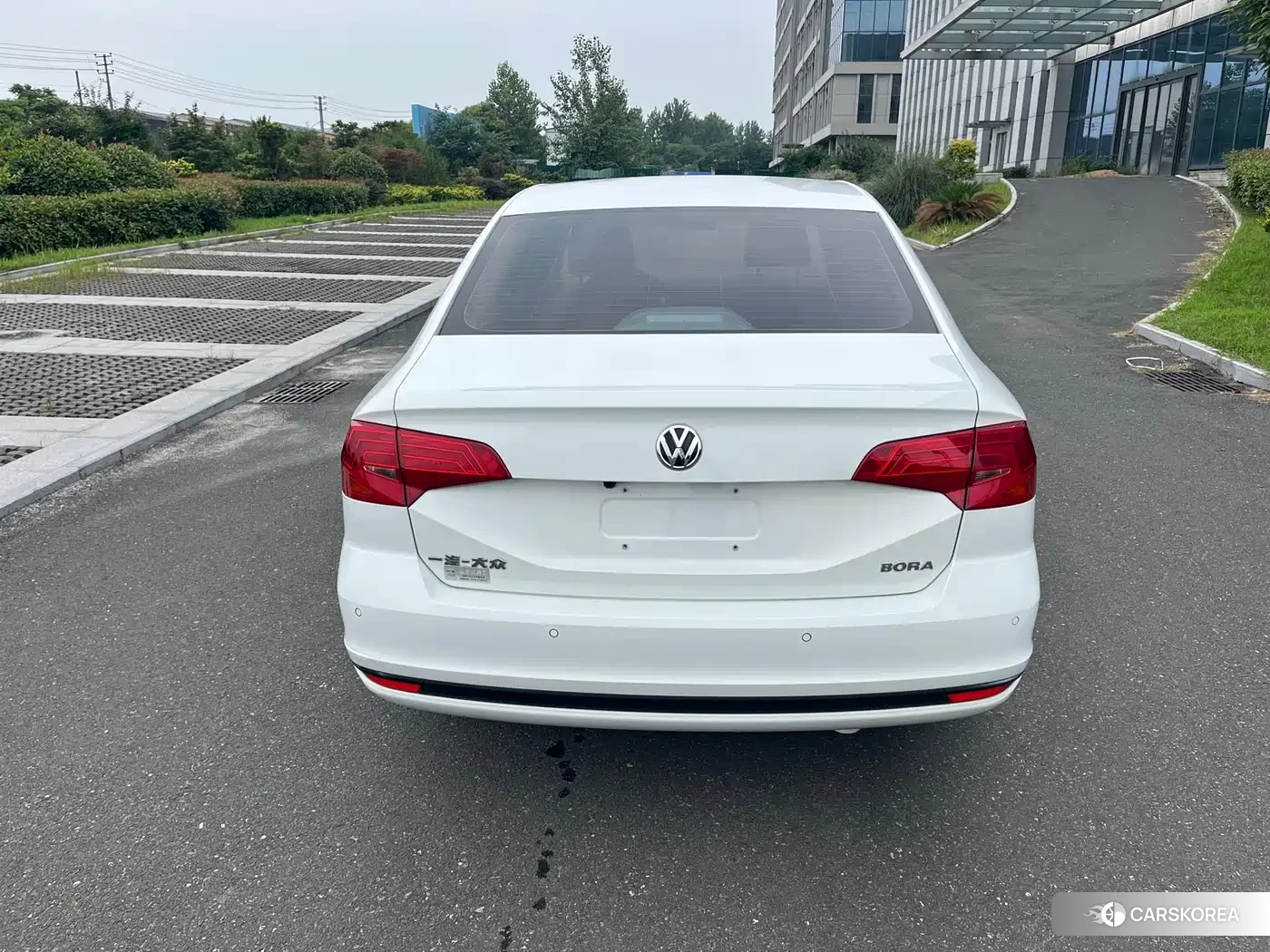 Volkswagen Bora 2021 Белый из Китая, фото 5