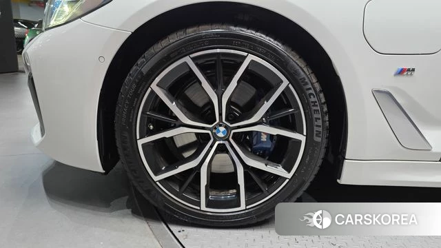 BMW 5 Series (G30) id 4470532 из Кореи 27