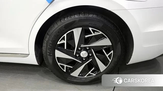 Hyundai The New Grandeur IG Hybrid id 3058923 из Кореи 15