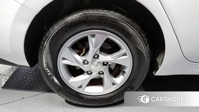 Hyundai Avante (CN7) id 3464071 из Кореи 15