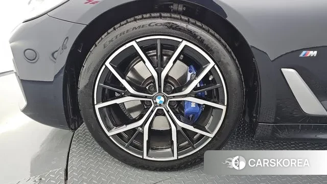 BMW 5 Series (G30) id 3390227 из Кореи 15