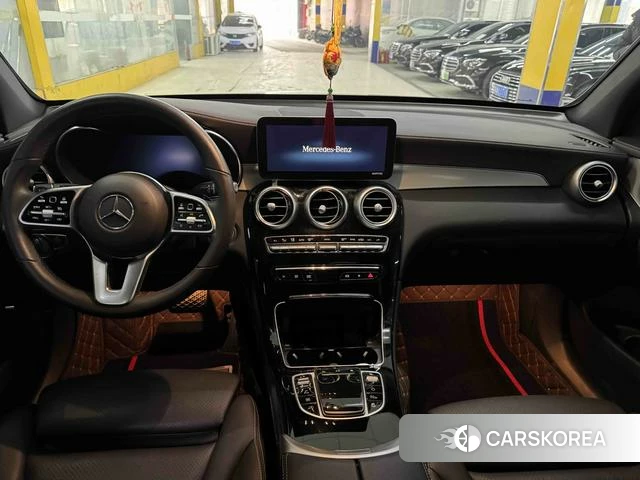 Mercedes-Benz GLC 2021 Белый из Китая, фото 5