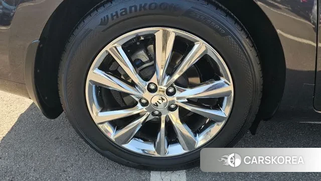 Kia The New Carnival id 3789740 из Кореи 15