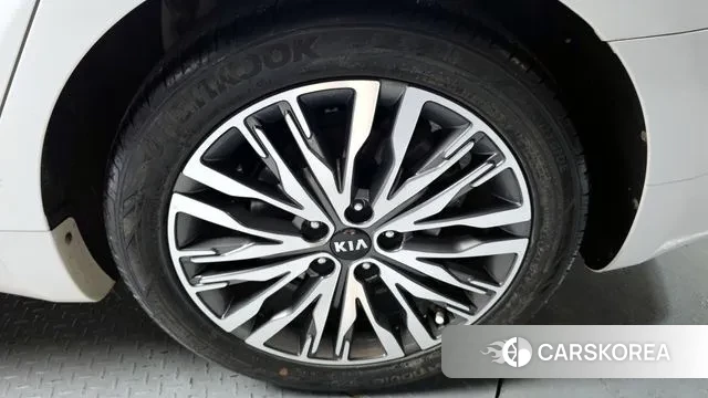 Kia K7 Premier id 3552412 из Кореи 15