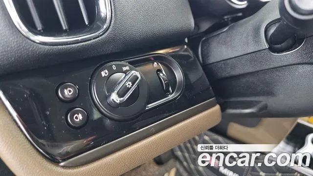 Mini Cooper D Countryman id 2790719 из Кореи 15