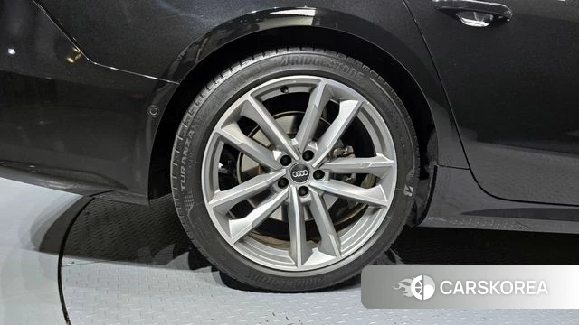 Audi A7 (4K) id 4304449 из Кореи 15