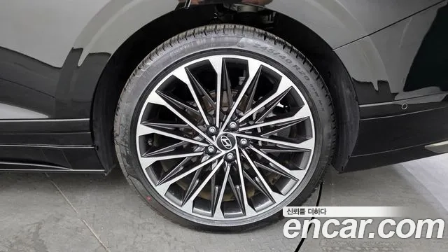 Hyundai Grandeur (GN7) id 2910277 из Кореи 15