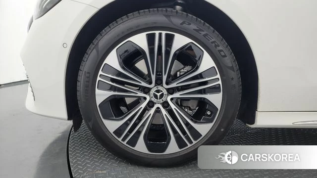 Mercedes-Benz E-Class W214 id 4897579 из Кореи 32
