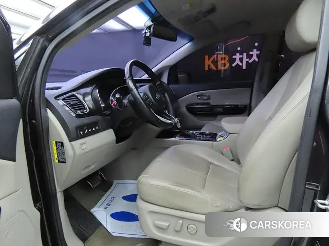 Kia The New Carnival id 3000502 из Кореи 15