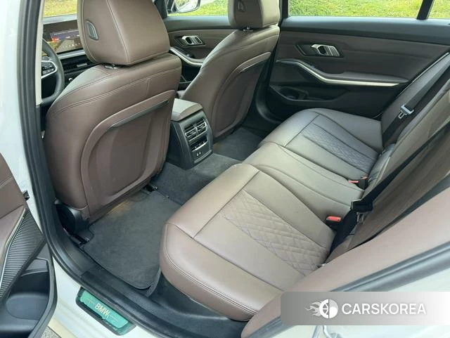 BMW i3 2024 Белый из Китая, фото 6