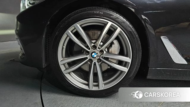 BMW 5 Series (G30) id 4447424 из Кореи 15