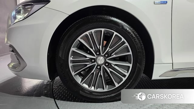 Hyundai Grandeur IG Hybrid id 4677635 из Кореи 27