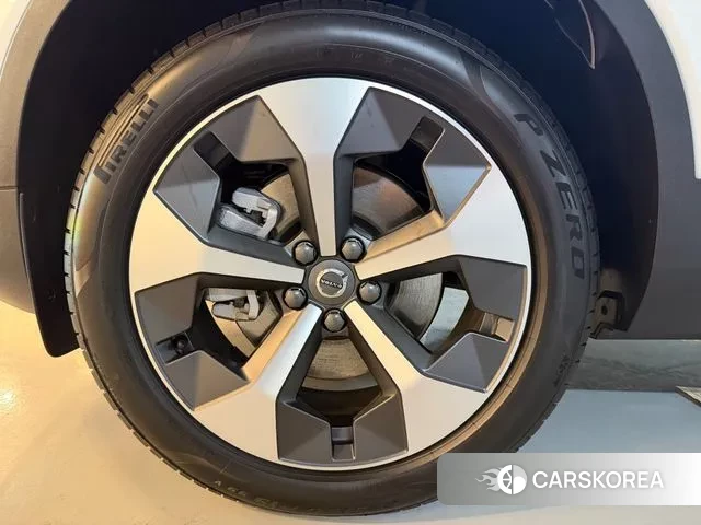 Volvo XC40 id 3757727 из Кореи 11