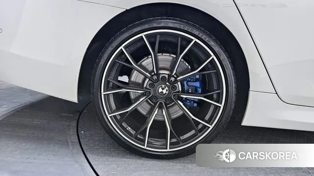 BMW 5 Series (G30) id 3494617 из Кореи 15